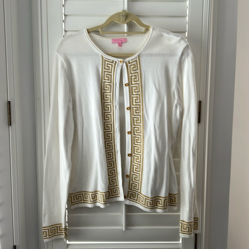 Cardigan sweater